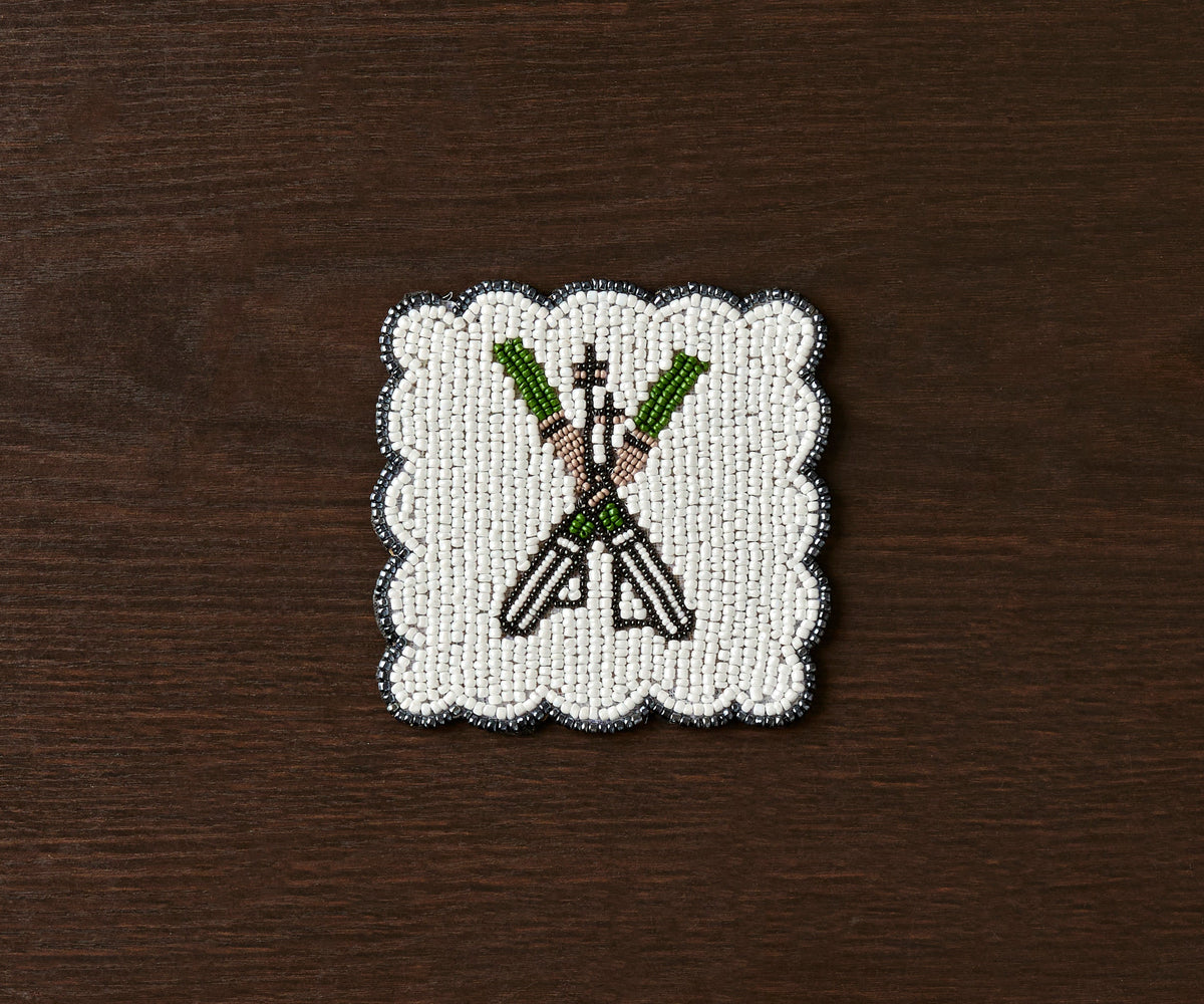 Handmade Beaded Ski Coaster with Pearls – Elegant Black, White, and Green