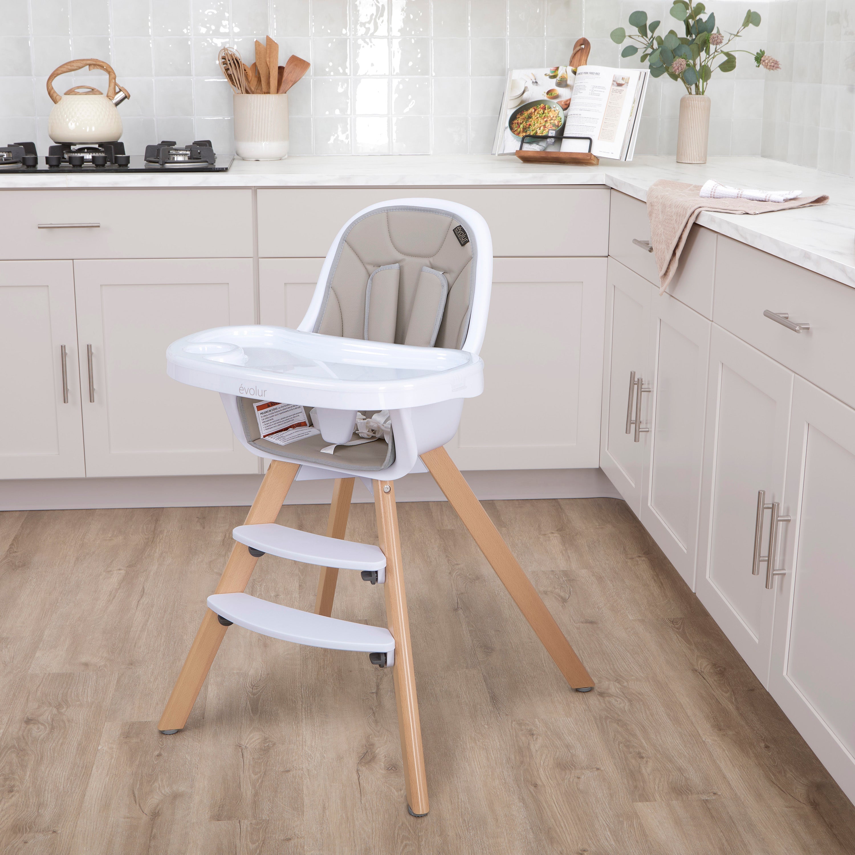 Evolur Zoodle 2-In-1 High Chair