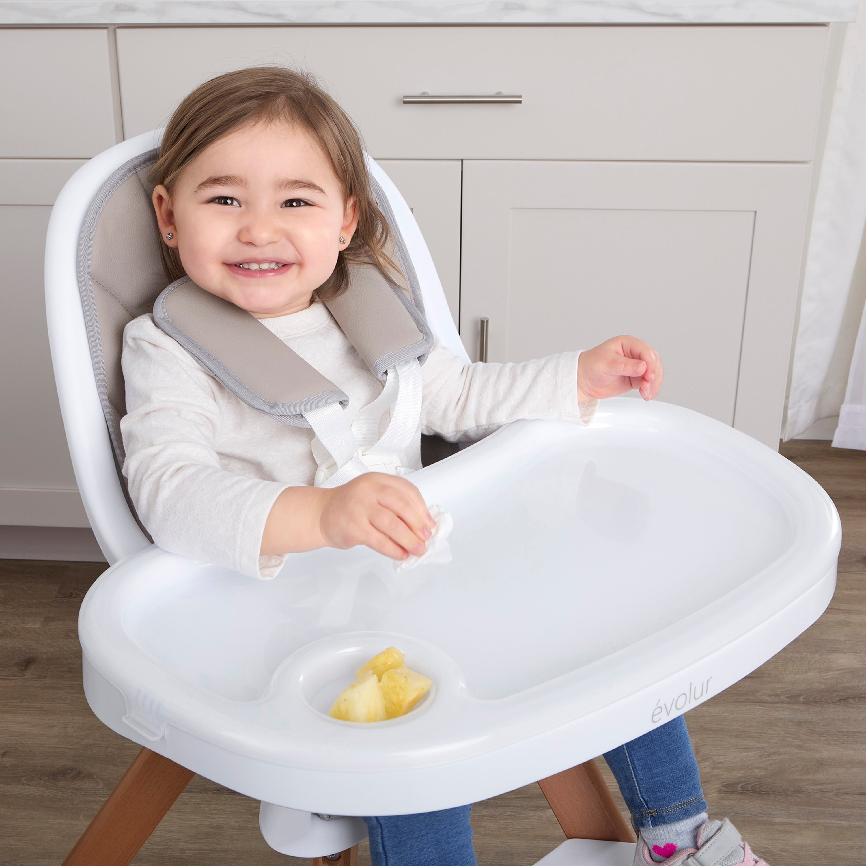 Evolur Zoodle 2-In-1 High Chair