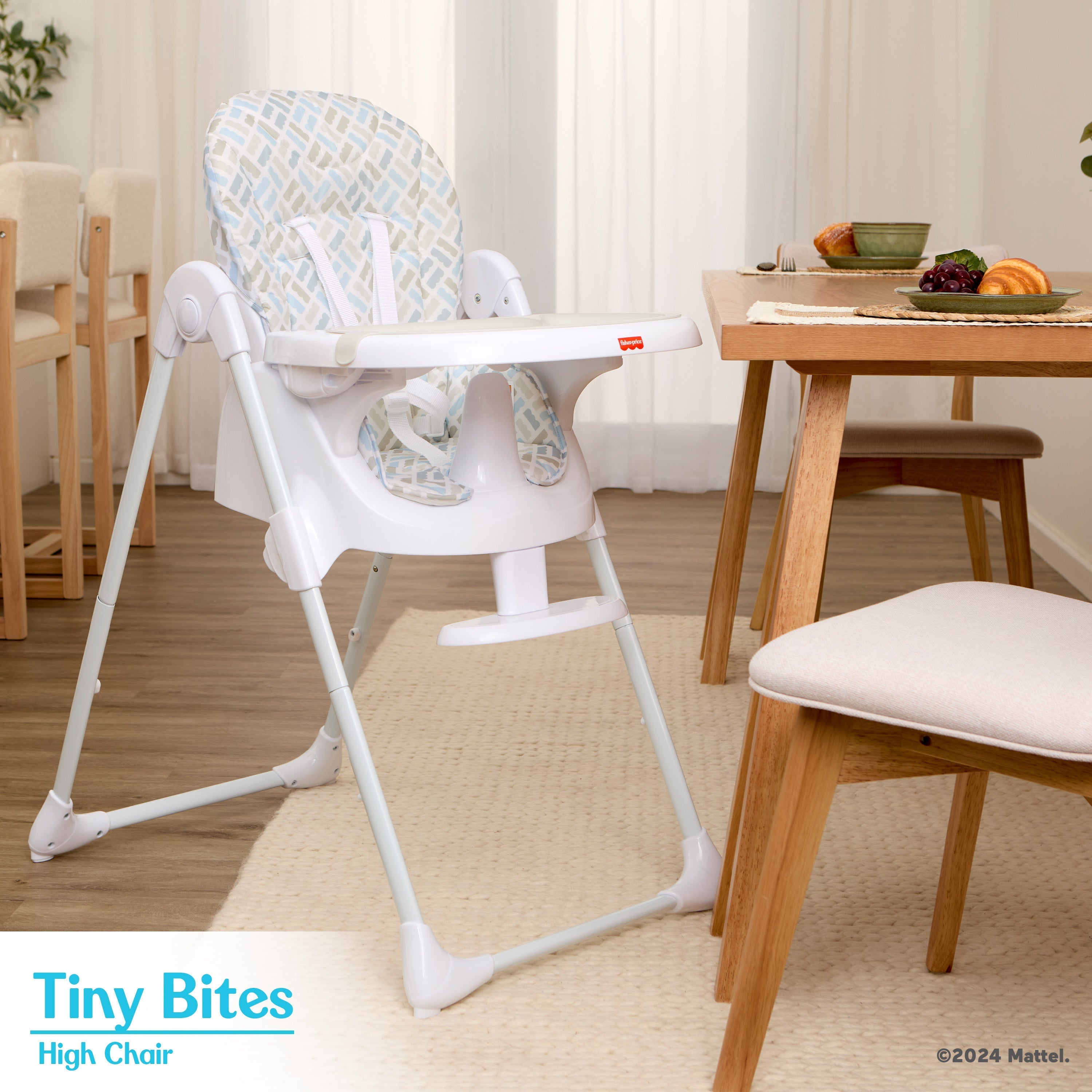 Fisher-Price by Dream On Me Tiny Bites Highchair