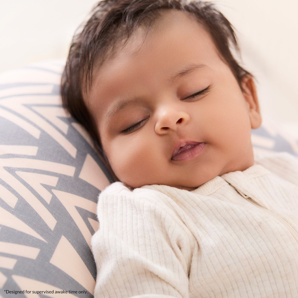 Dream On Me Beeboo Nursing Pillow And Positioner
