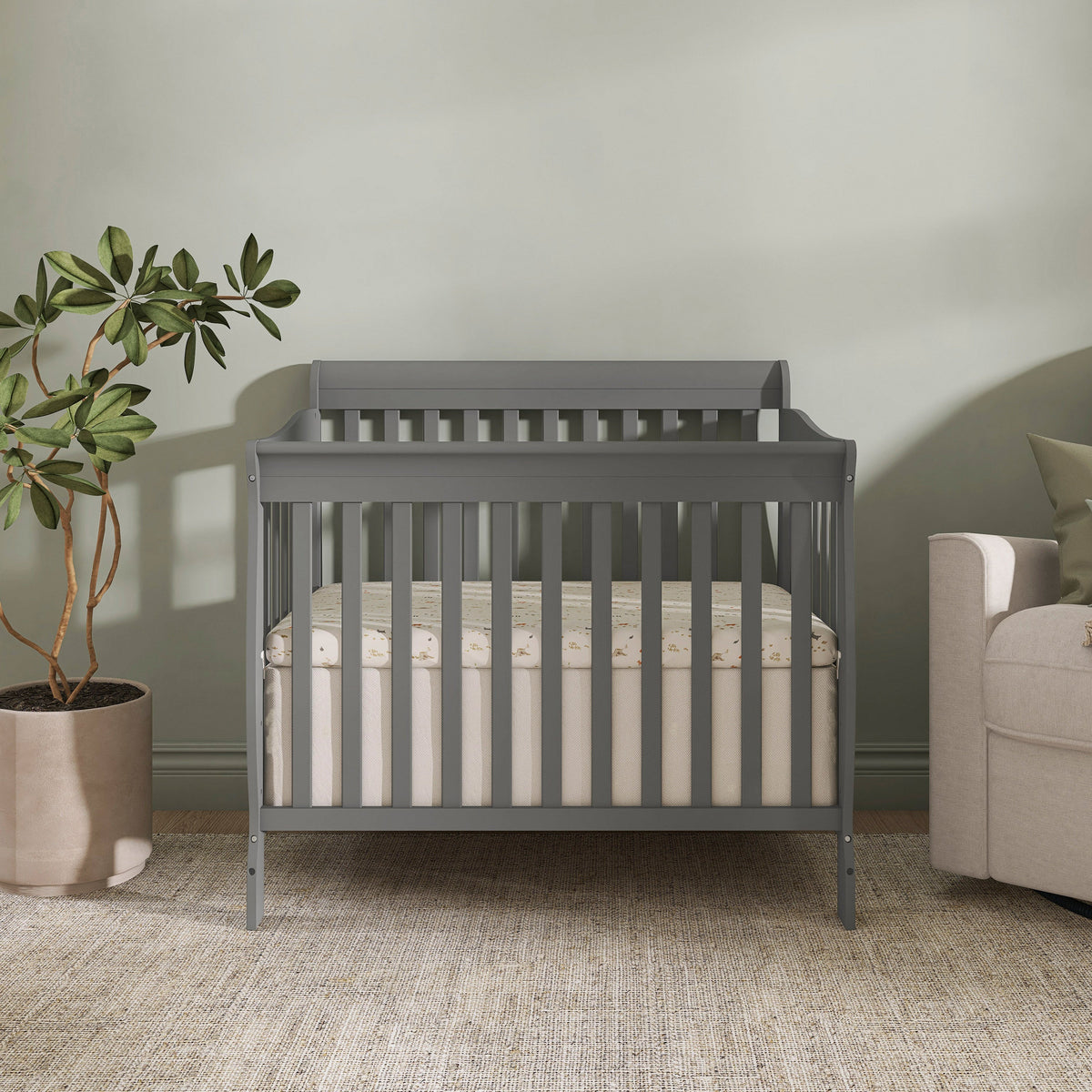 Dream On Me Aden Convertible 4-in-1 Mini Crib