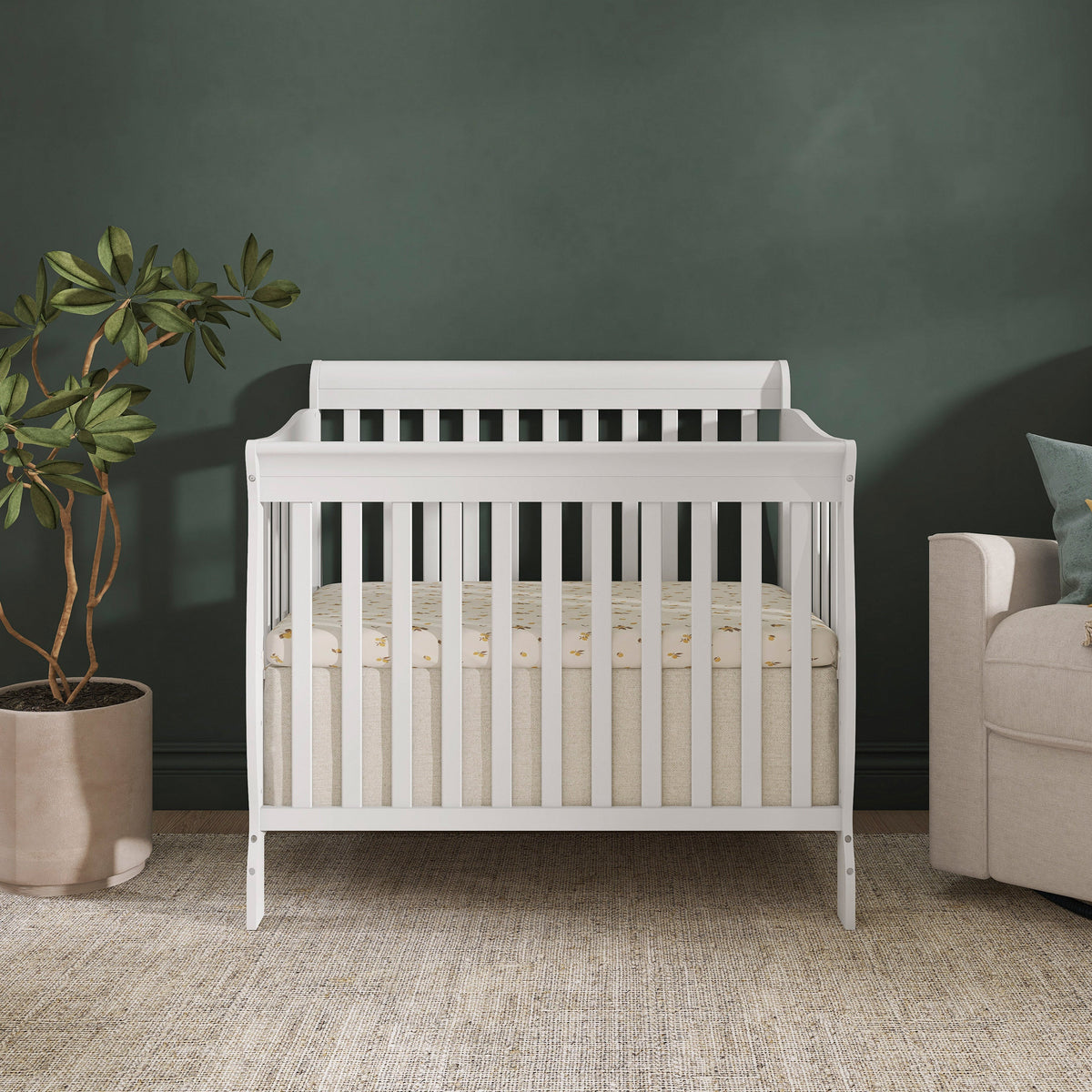 Dream On Me Aden Convertible 4-in-1 Mini Crib