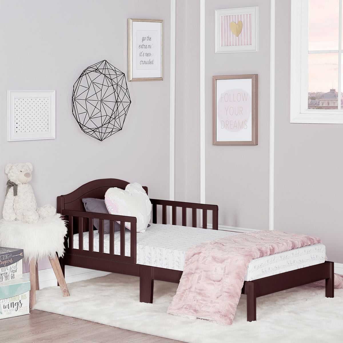 Dream On Me Sydney Toddler bed