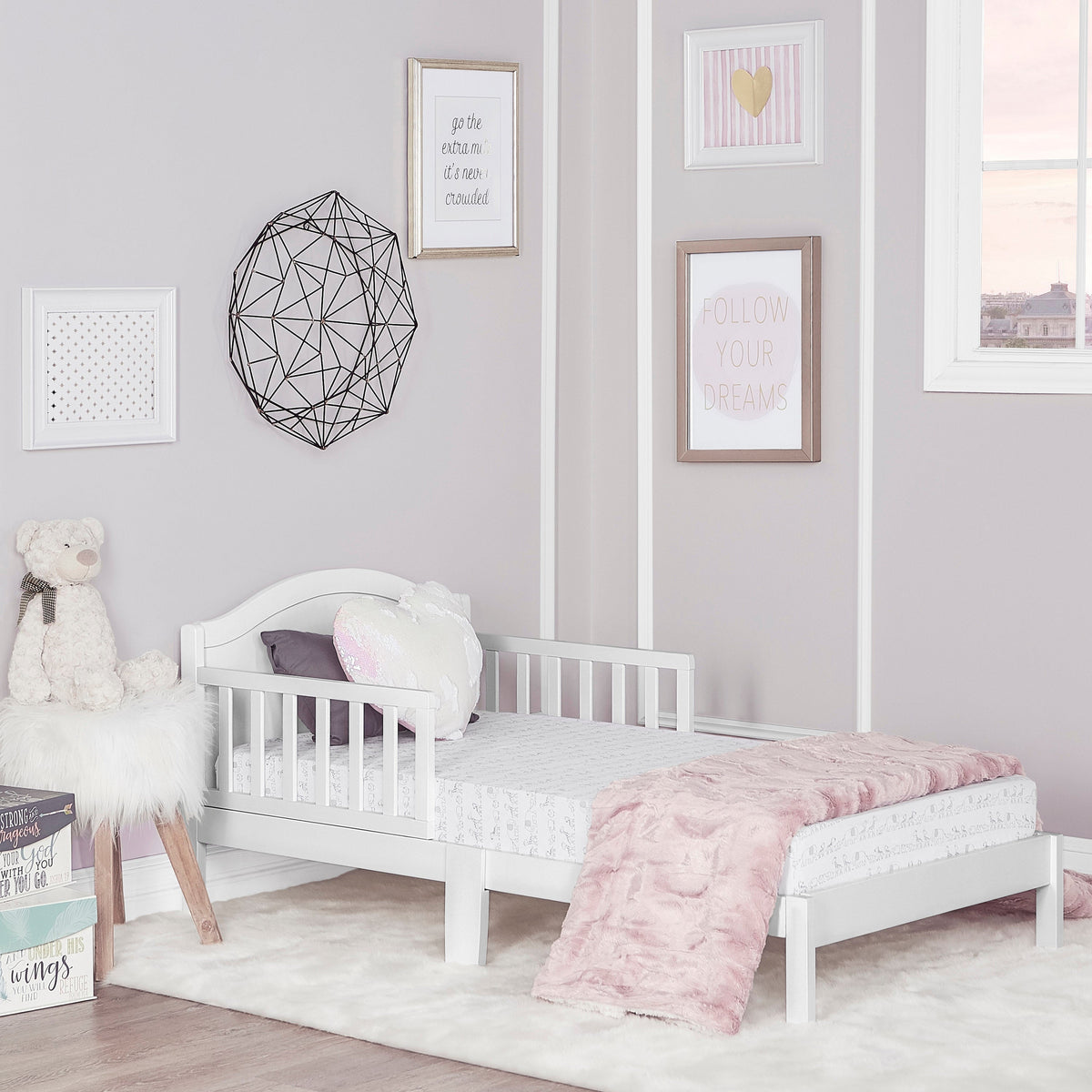Dream On Me Sydney Toddler bed