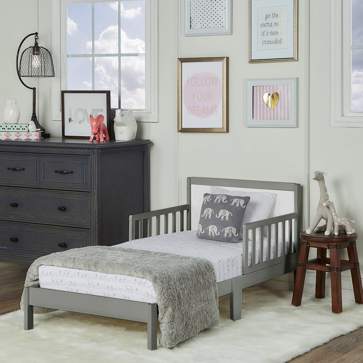 Dream On Me Brookside Toddler Bed