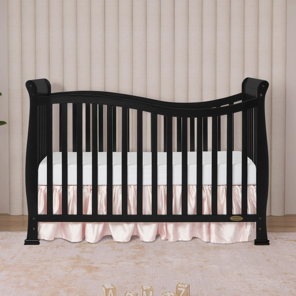 Dream On Me Violet 7-in-1 Convertible Crib