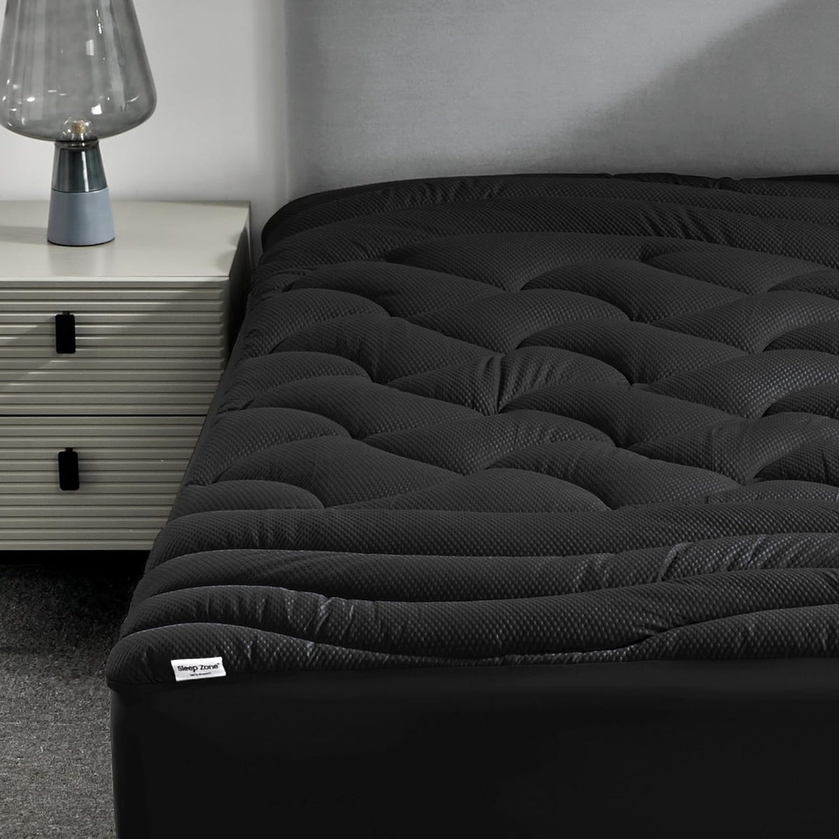 Premium Zoned Cooling Mattress Pad - Black