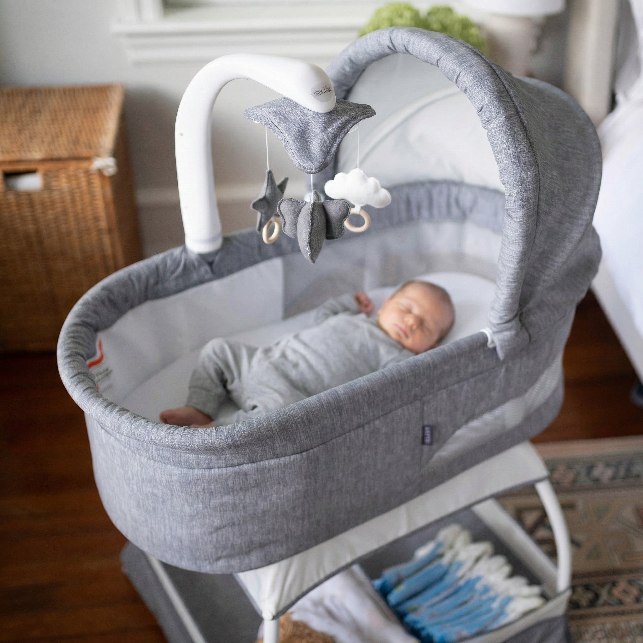 TruBliss Sweetli Nurture Bassinet