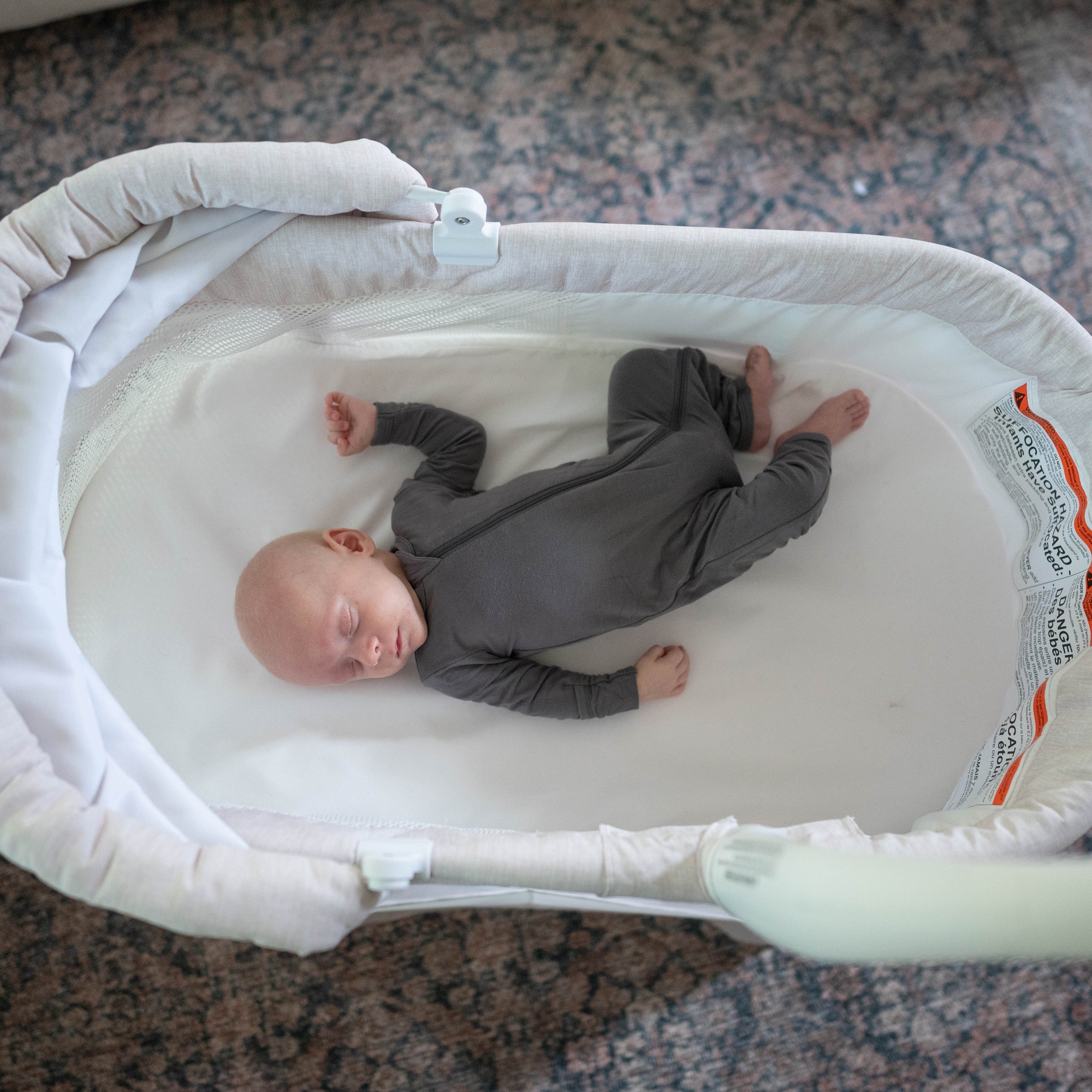 TruBliss® Sweetli Calm Bassinet