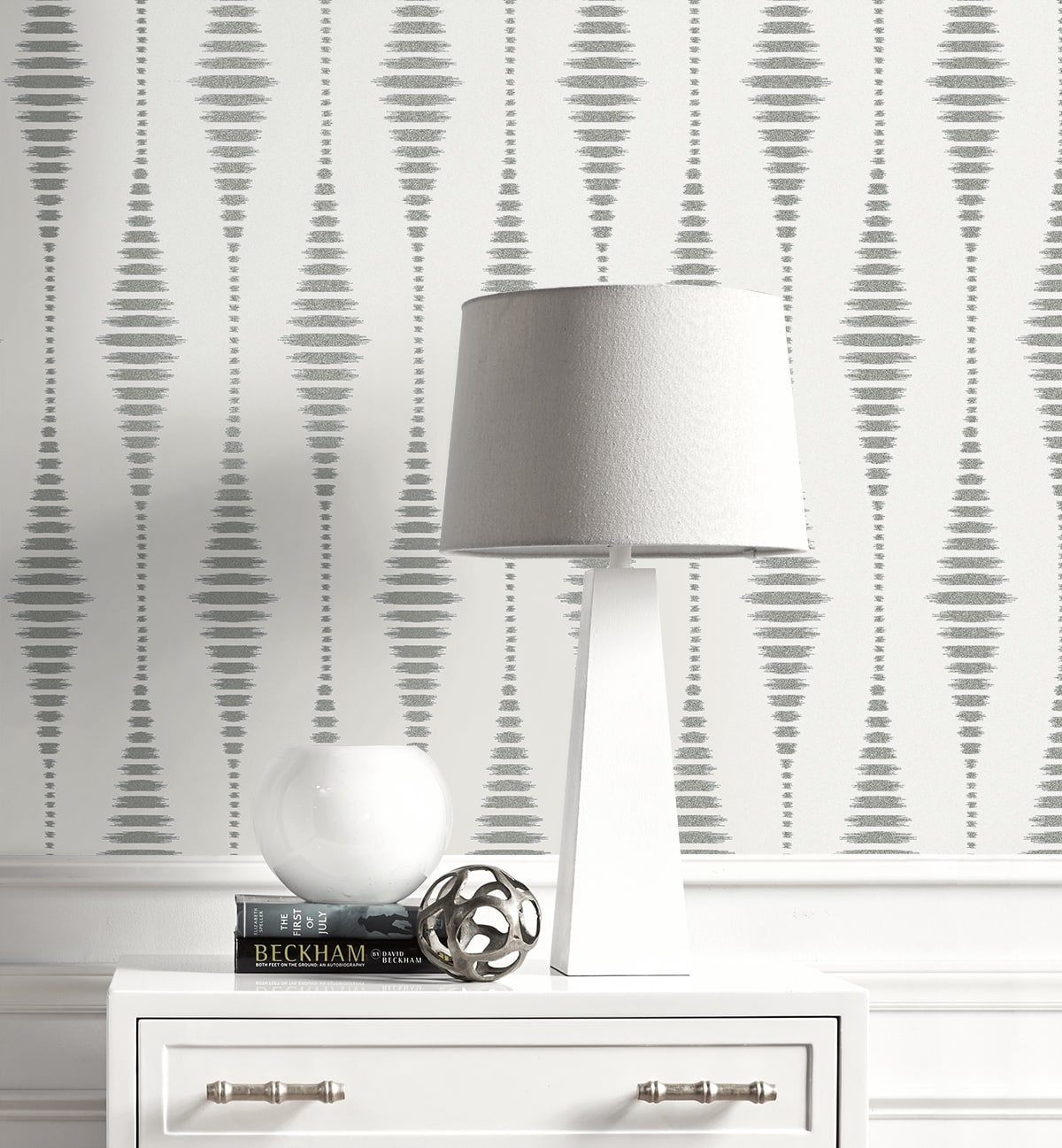 Diamond Stripe Glass Beaded Geometric Unpasted Wallpaper
