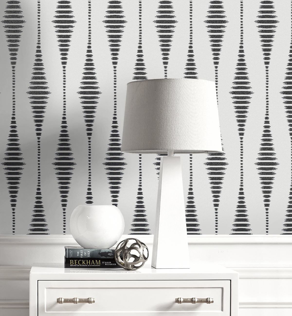 Diamond Stripe Glass Beaded Geometric Unpasted Wallpaper