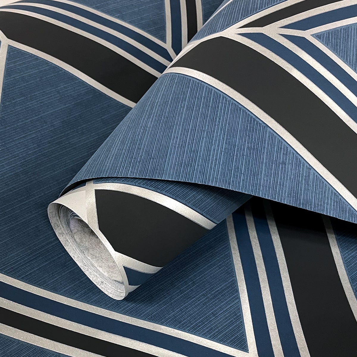 Deco 2 Brooklyn Diamond Geometric Unpasted Wallpaper