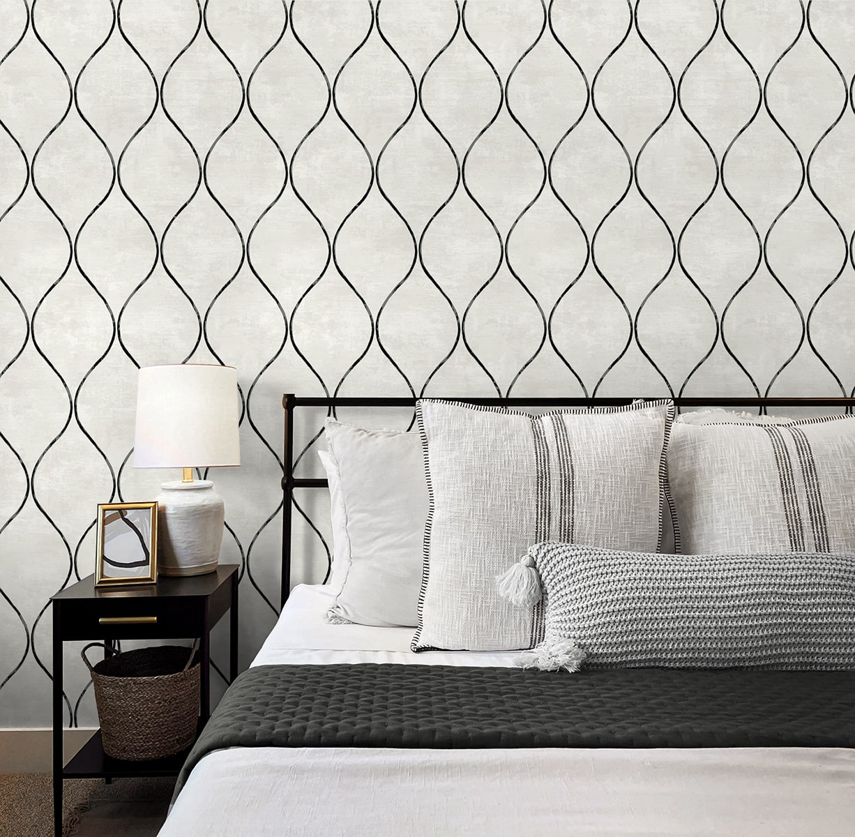 Geometric Textures Ellisse Ogee Unpasted Wallpaper