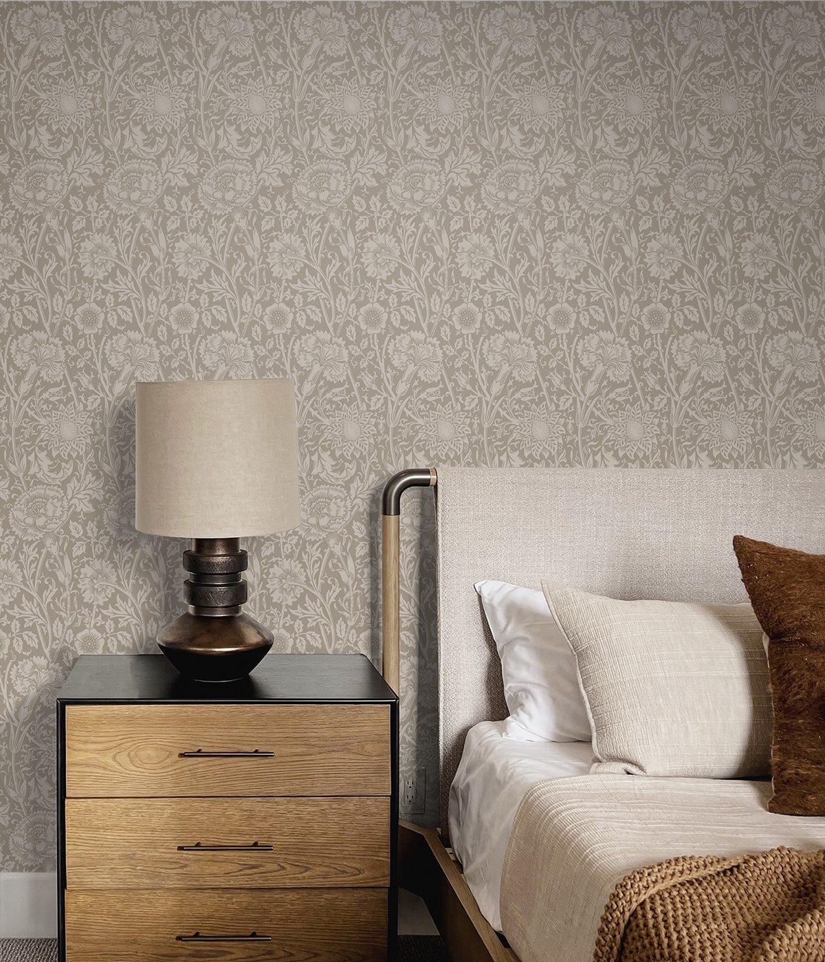 Tonal Floral Trail Vintage Unpasted Wallpaper