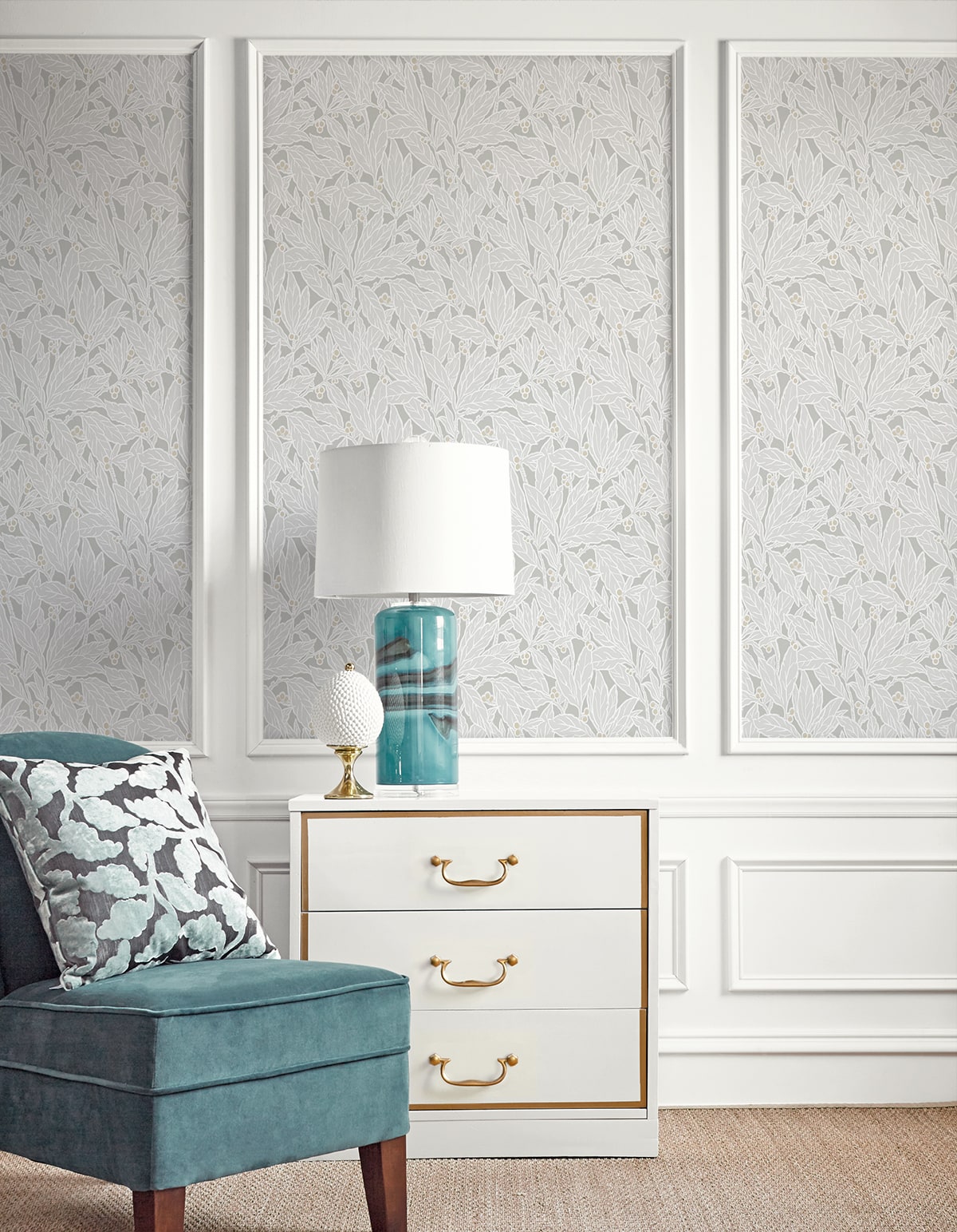 Leaf and Berry Botanical Vintage Unpasted Wallpaper