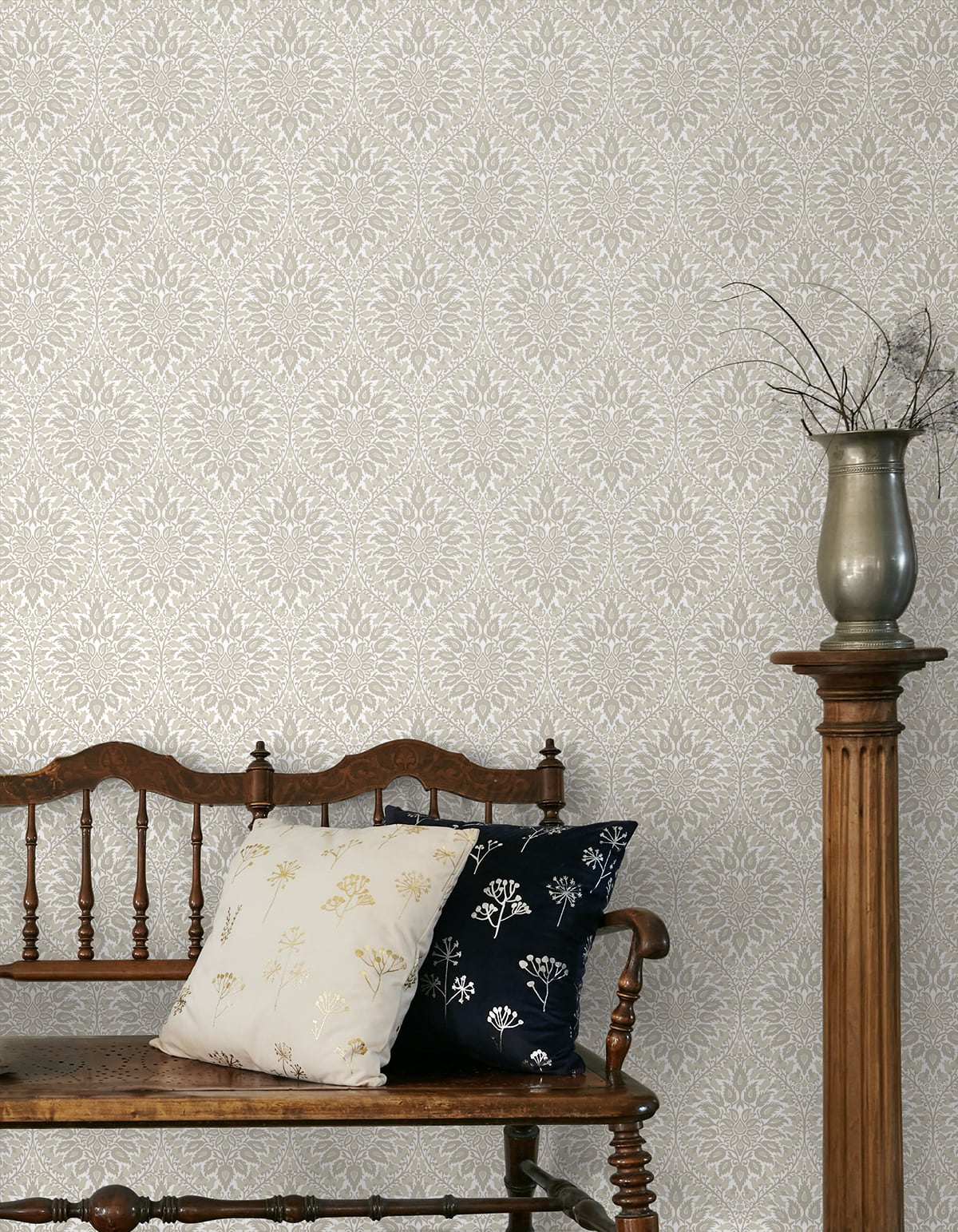 Luna Ogee Vintage Unpasted Wallpaper