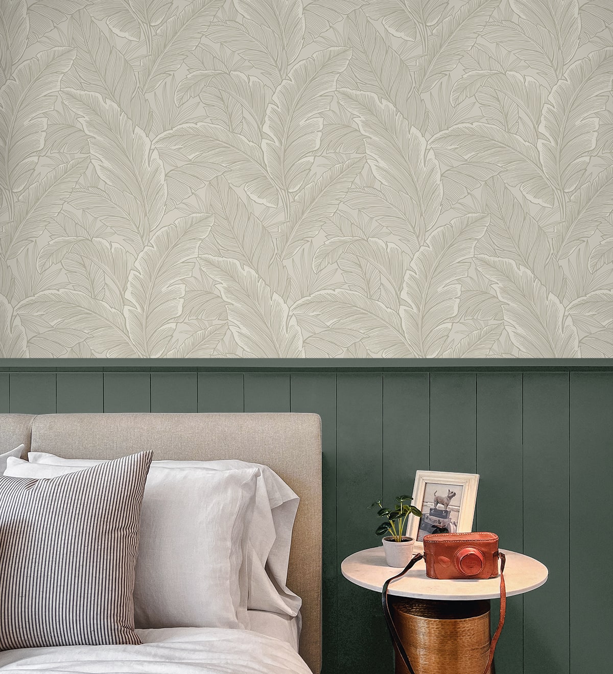 Gulf Tropical Leaves Botanical Unpasted Wallpaper