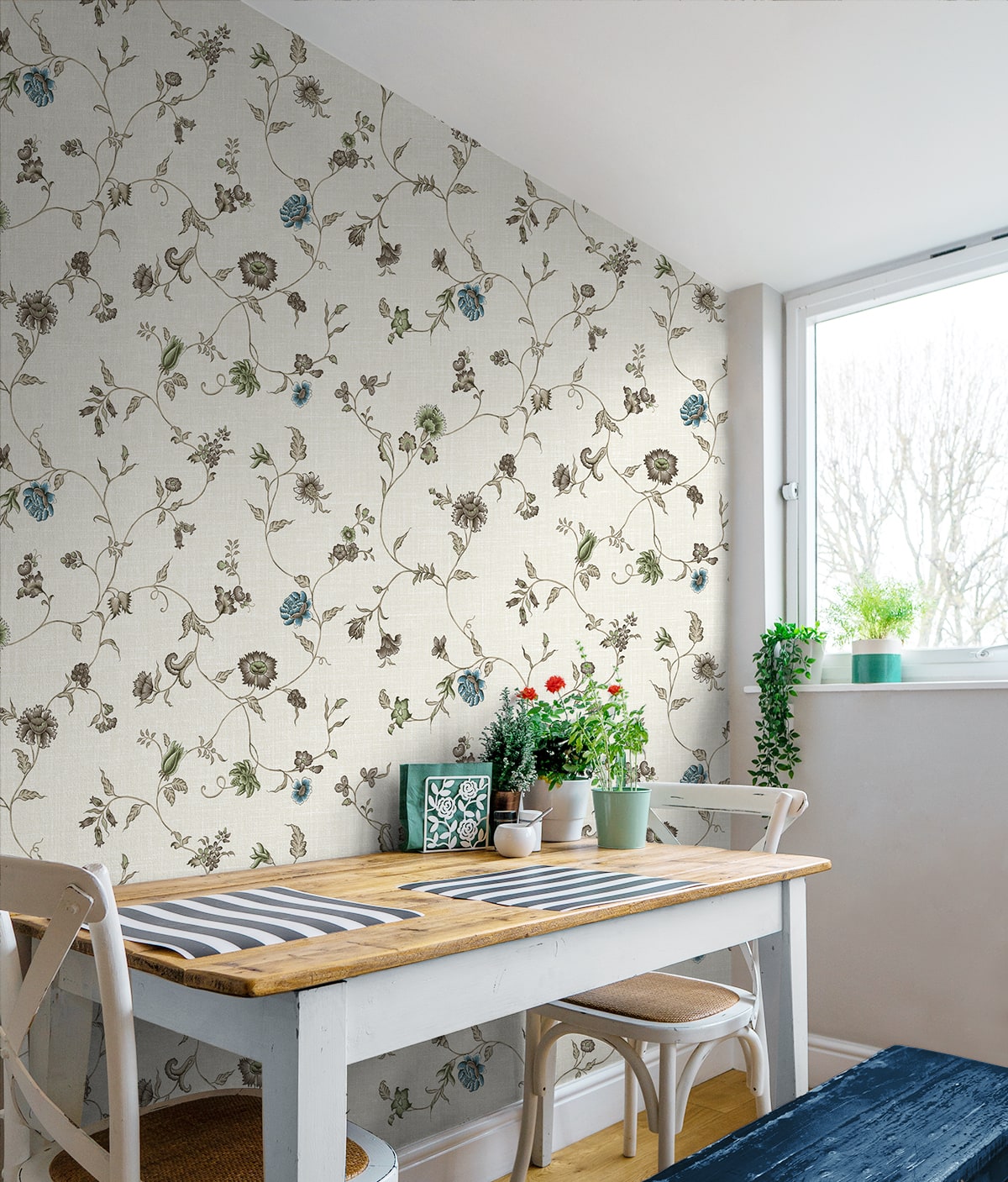 French Country Florale Trail Unpasted Wallpaper