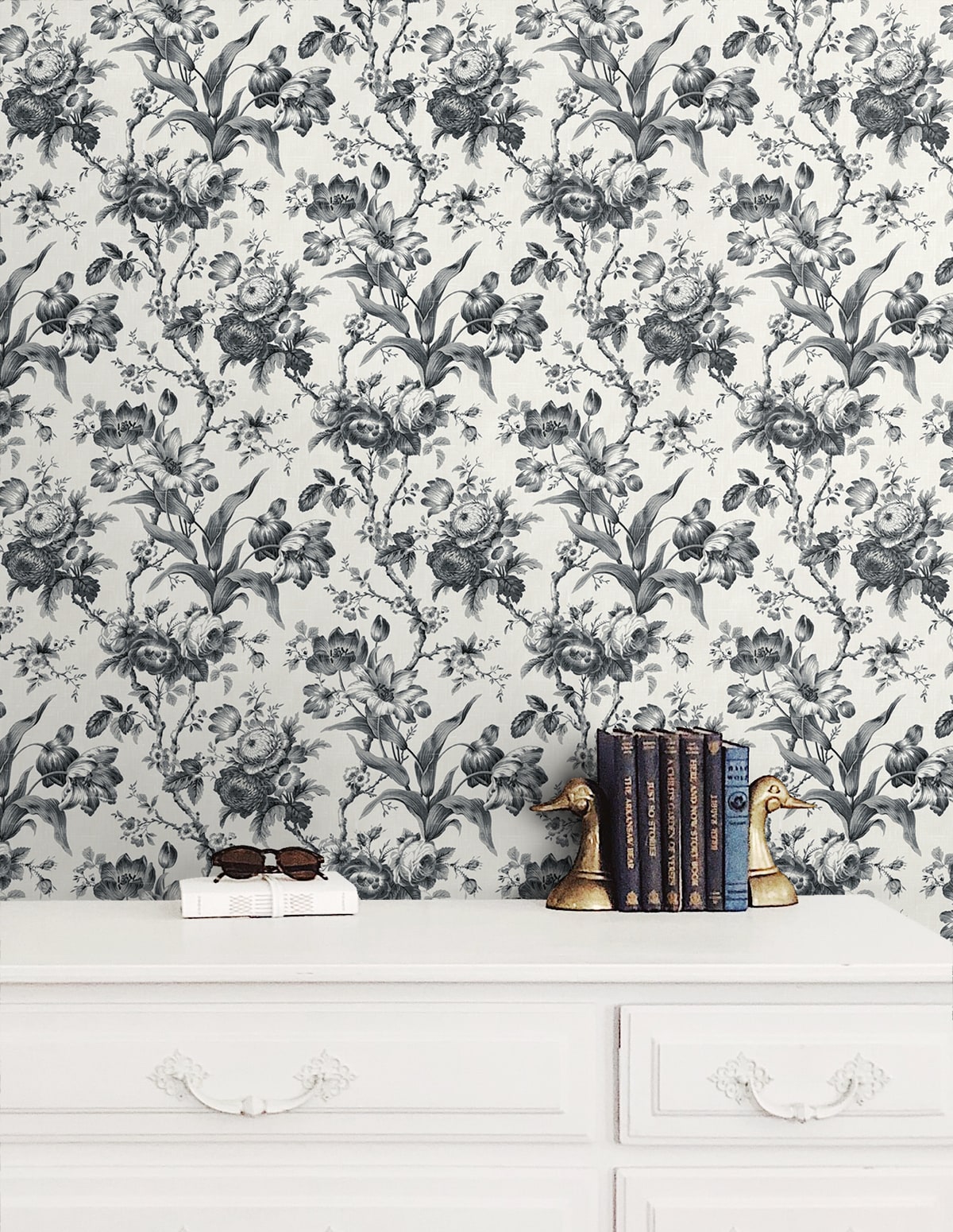 French Country En Rose Floral Unpasted Wallpaper