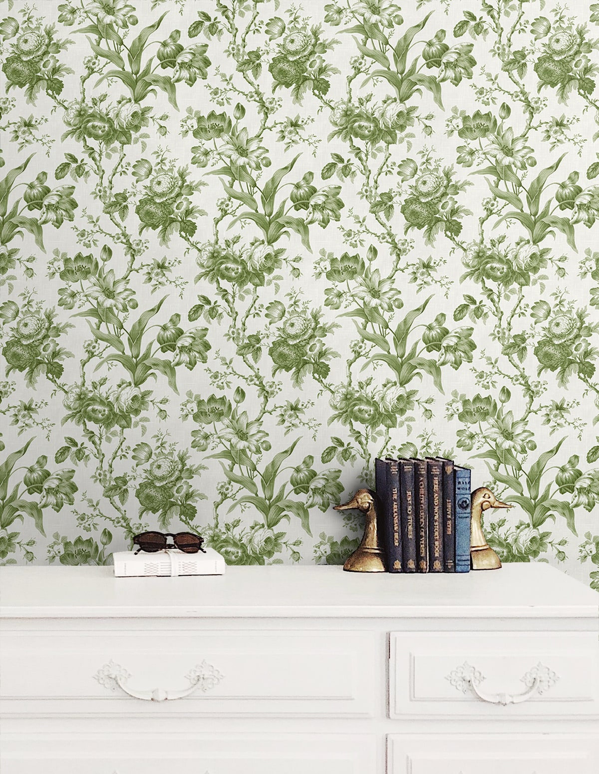 French Country En Rose Floral Unpasted Wallpaper