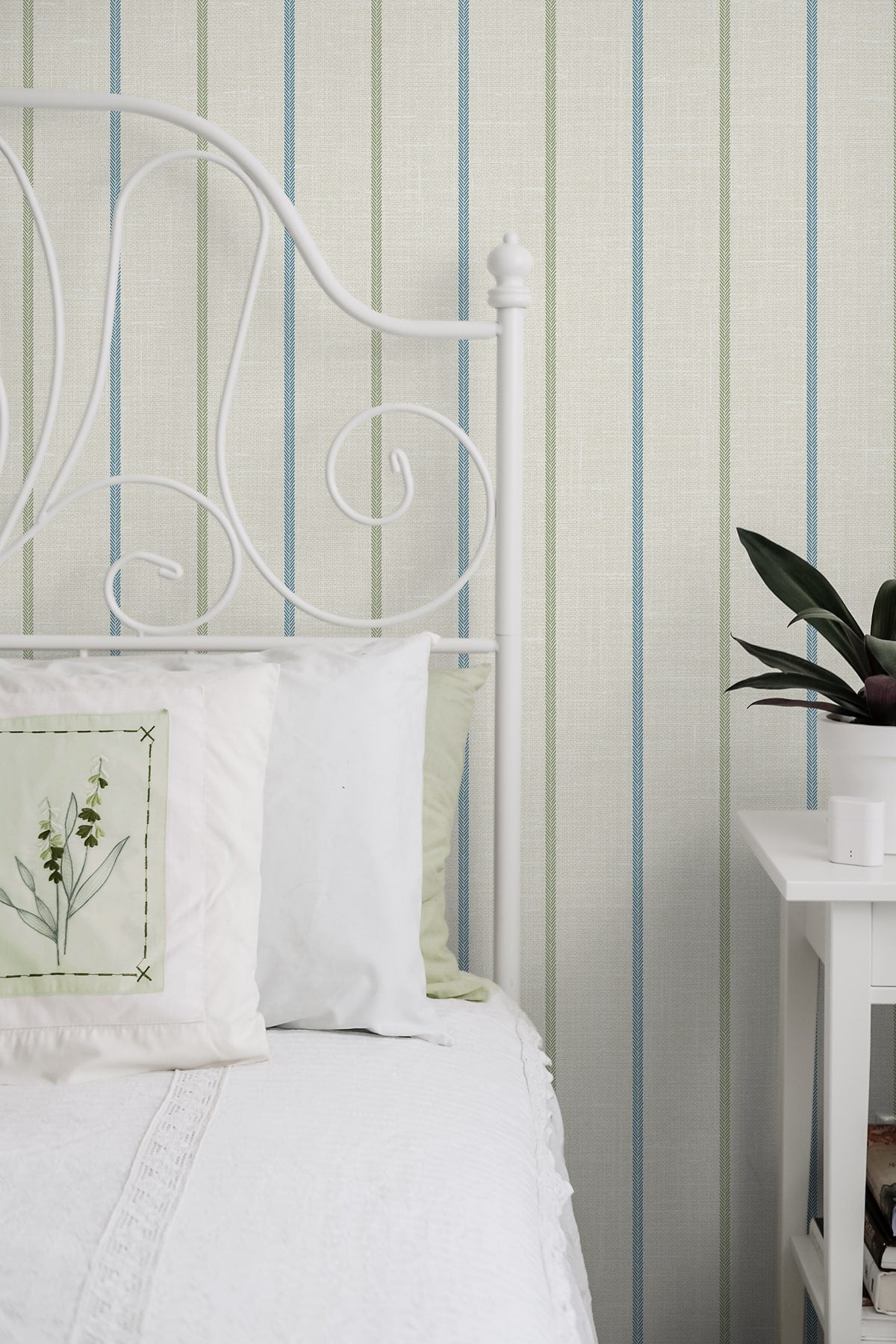 French Country Andree Stripe Unpasted Wallpaper