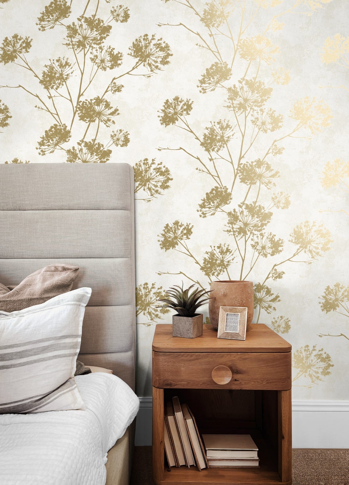 Dandelion Floral Peel and Stick Removable Wallpaper