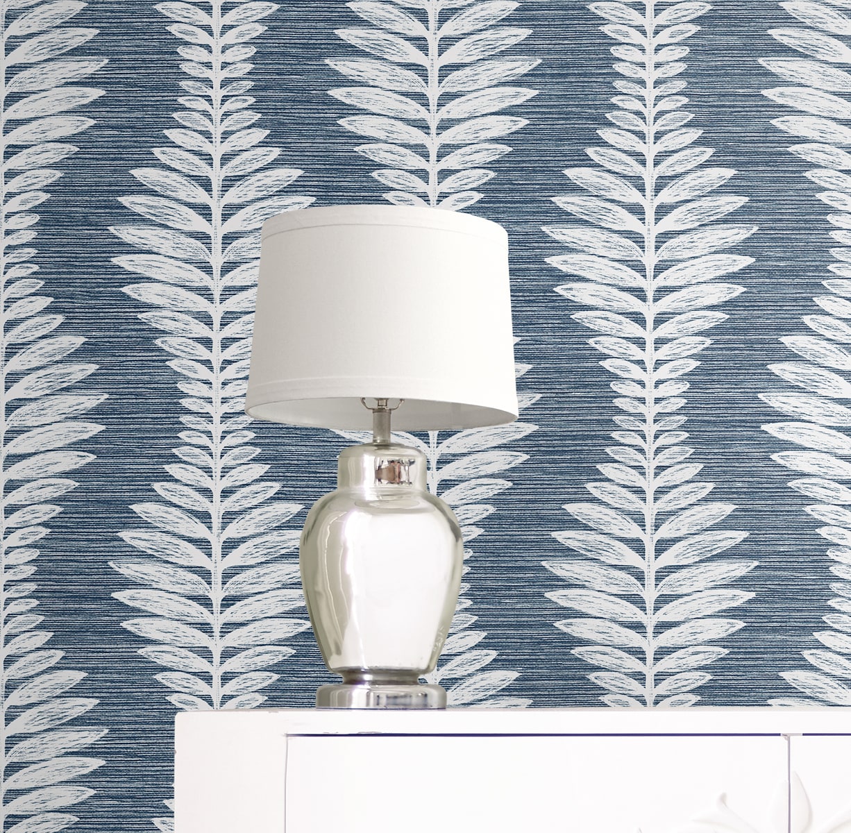 Carina Leaf Ogee Embossed Vinyl Unpasted Wallpaper