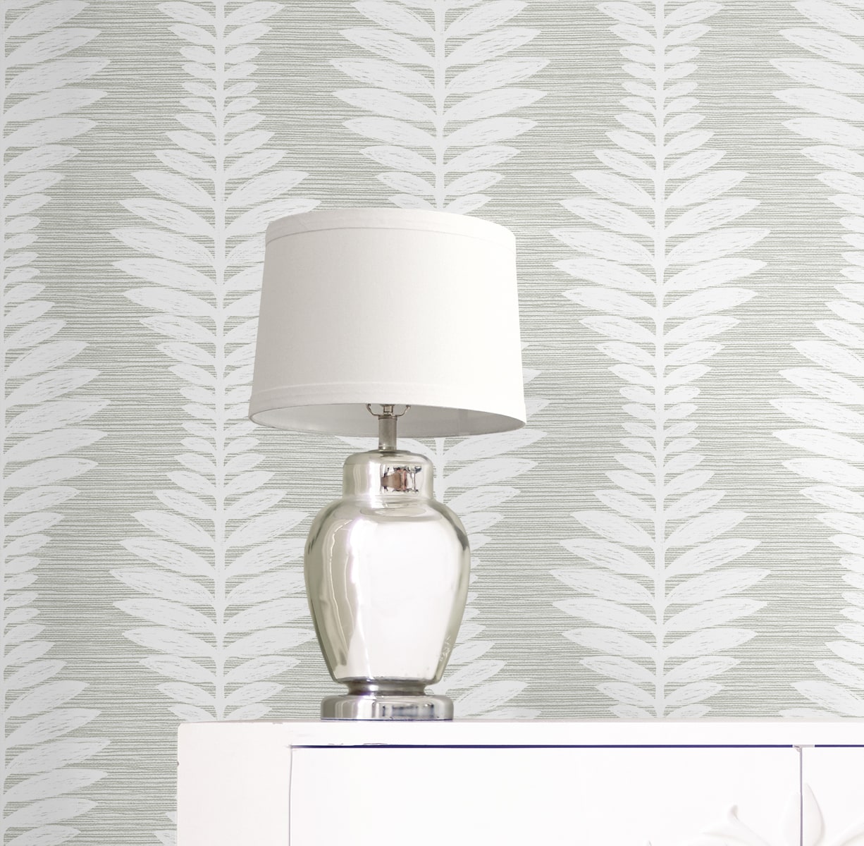 Carina Leaf Ogee Embossed Vinyl Unpasted Wallpaper
