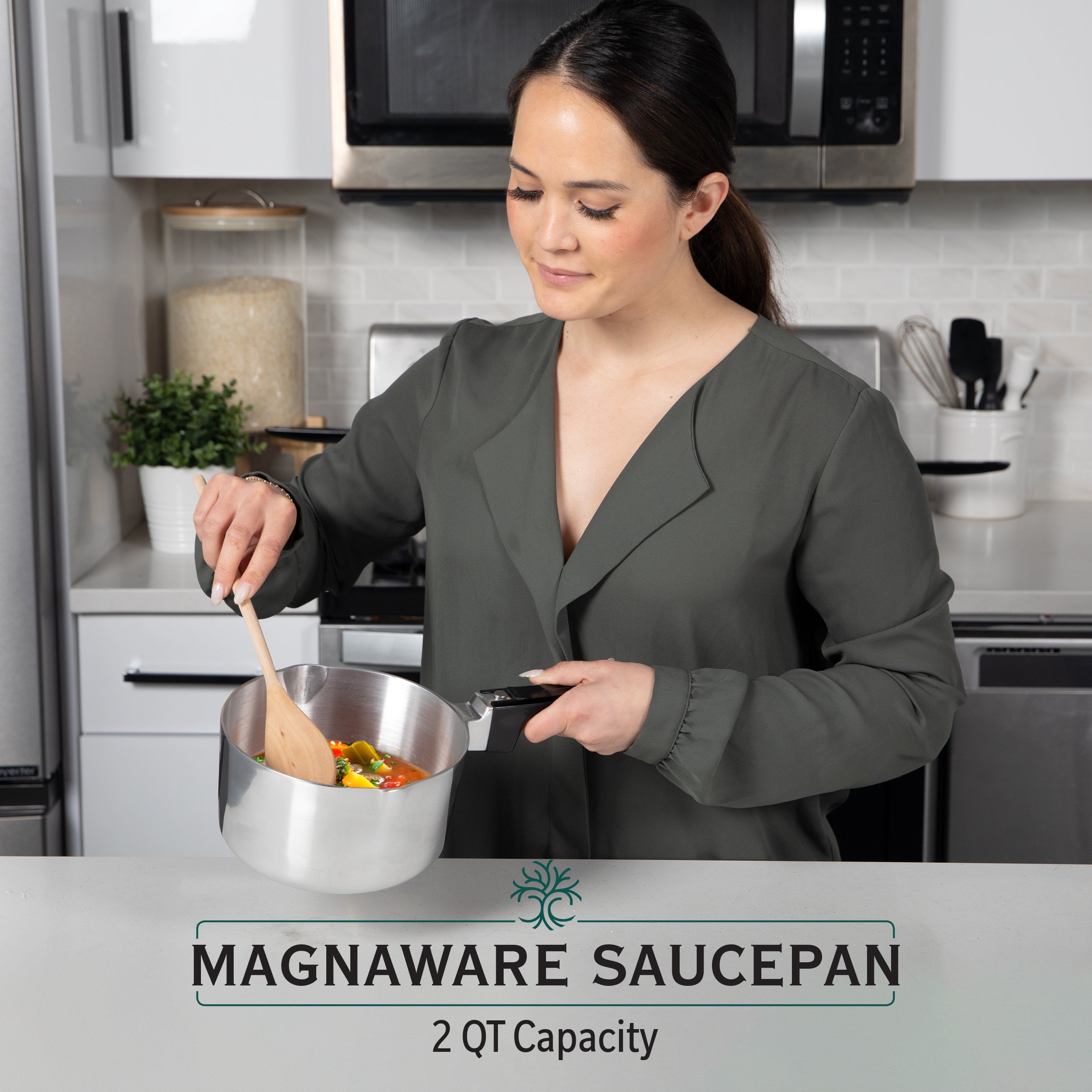 Magnaware 2 Quart Sauce Pan with Lid