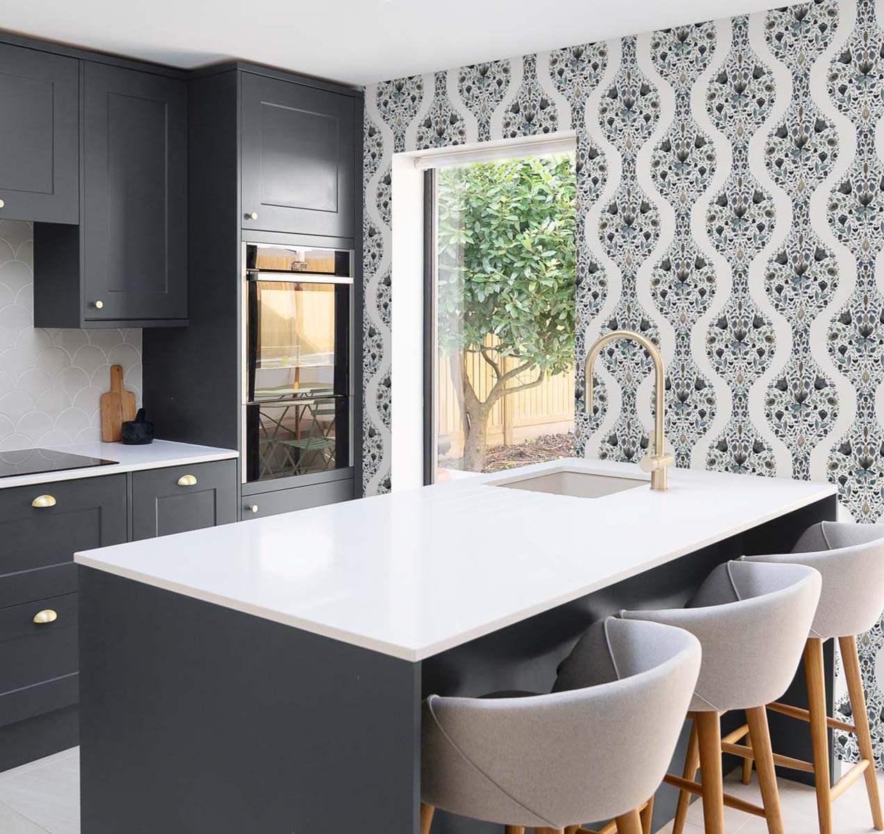 Floral Ogee Peel and Stick Removable Wallpaper