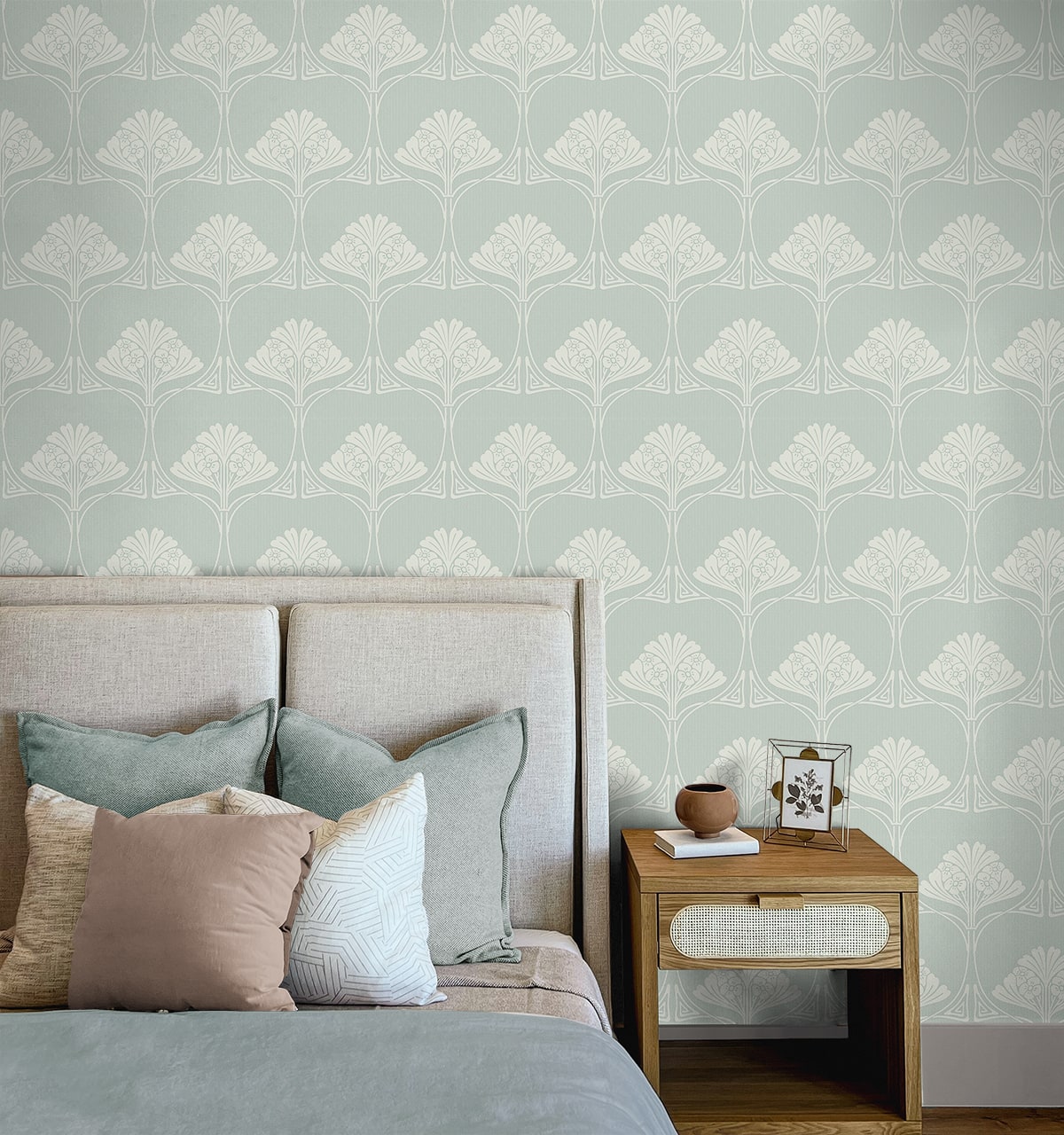 Deco Floral Premium Screen Printed Peel and Stick Removable Wallpaper