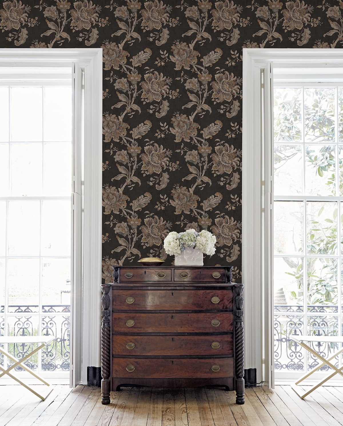 Anelda Jacobean Peel and Stick Removable Wallpaper
