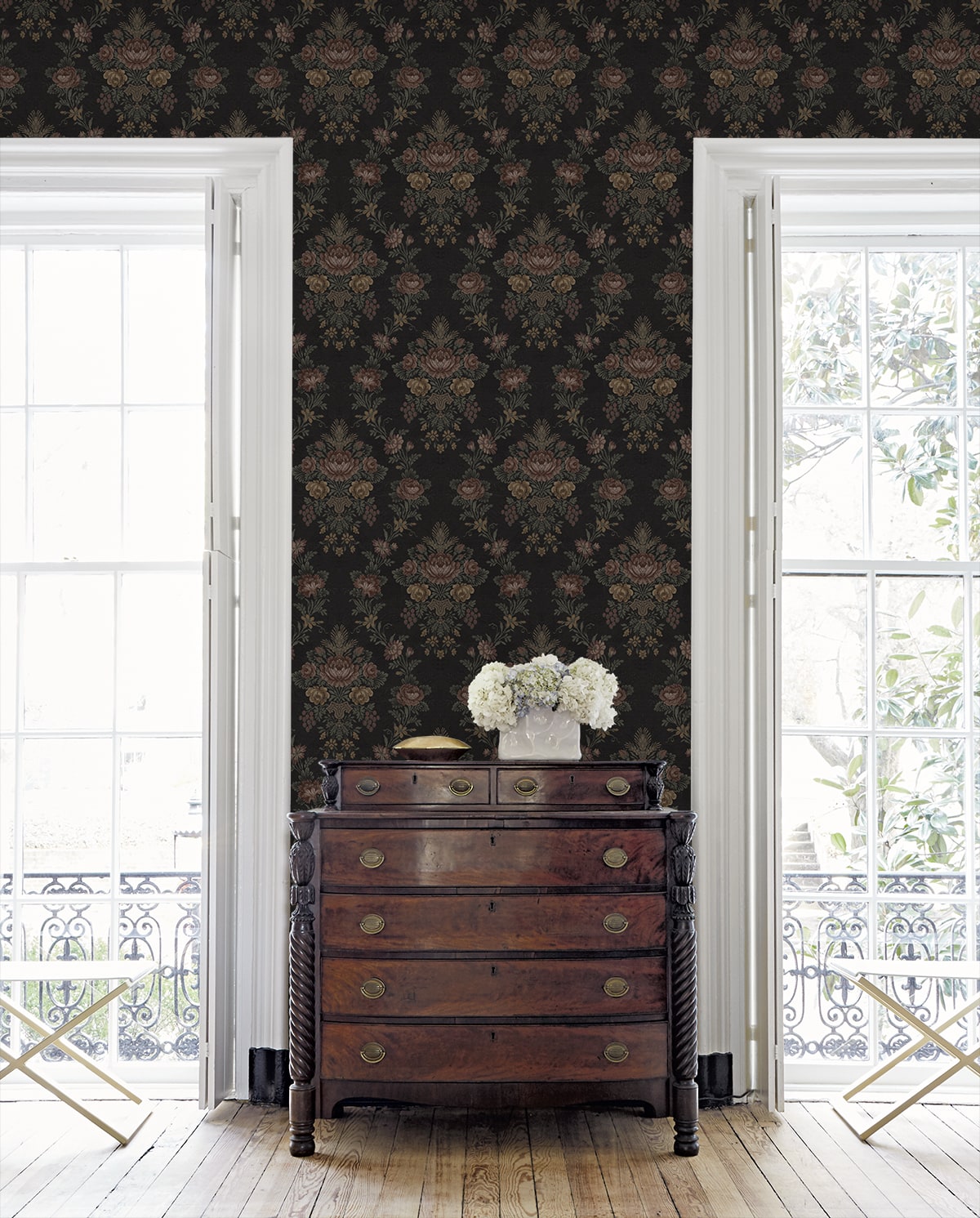 Hasset Tapestry Floral Vintage Peel and Stick Removable Wallpaper