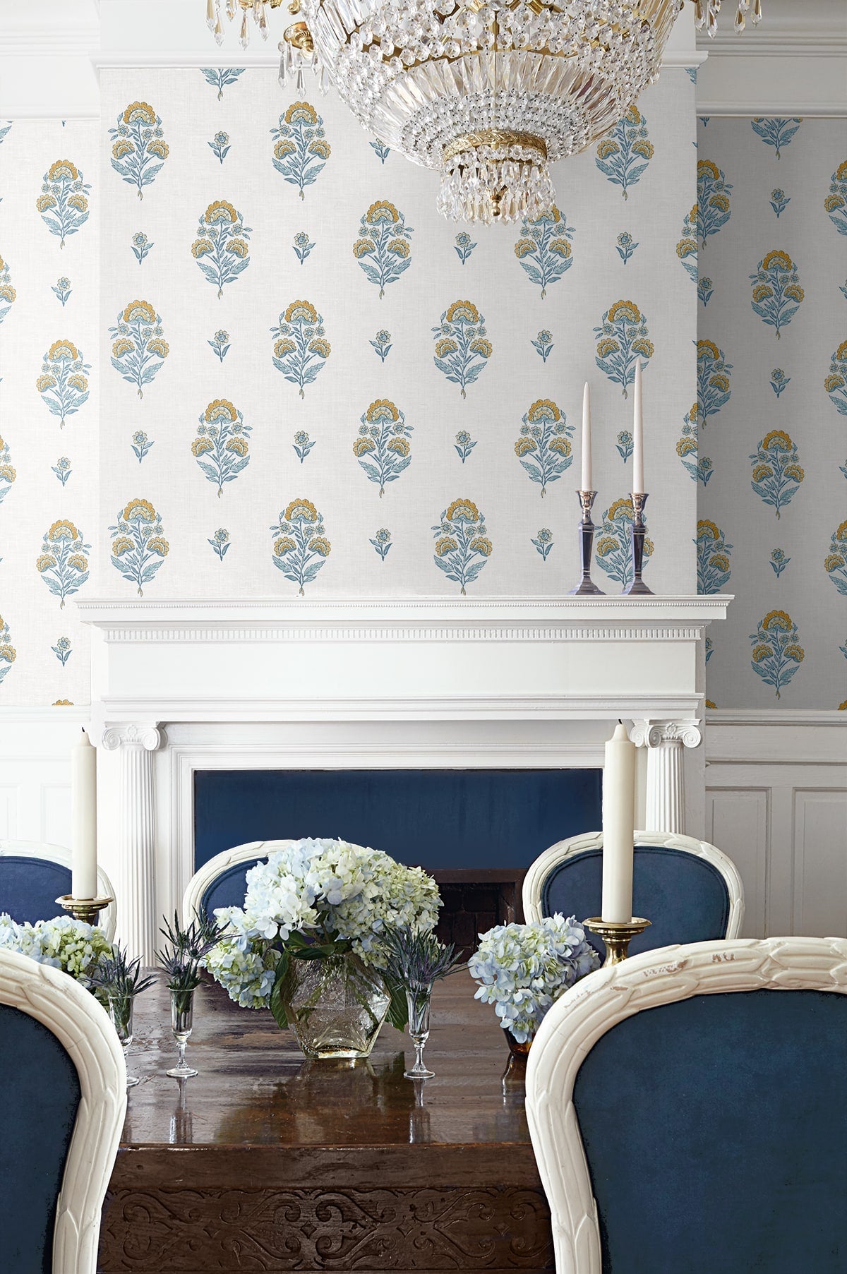 Floral Spot Premium Matte Non-Woven Peel and Stick Wallpaper