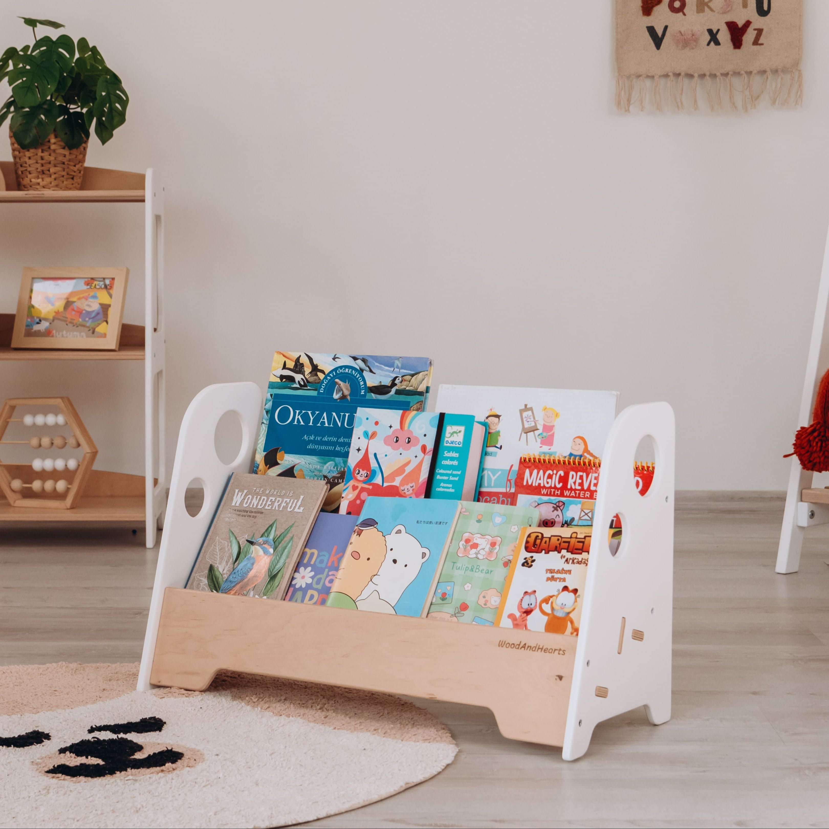 Kids Bookcases & Shelves