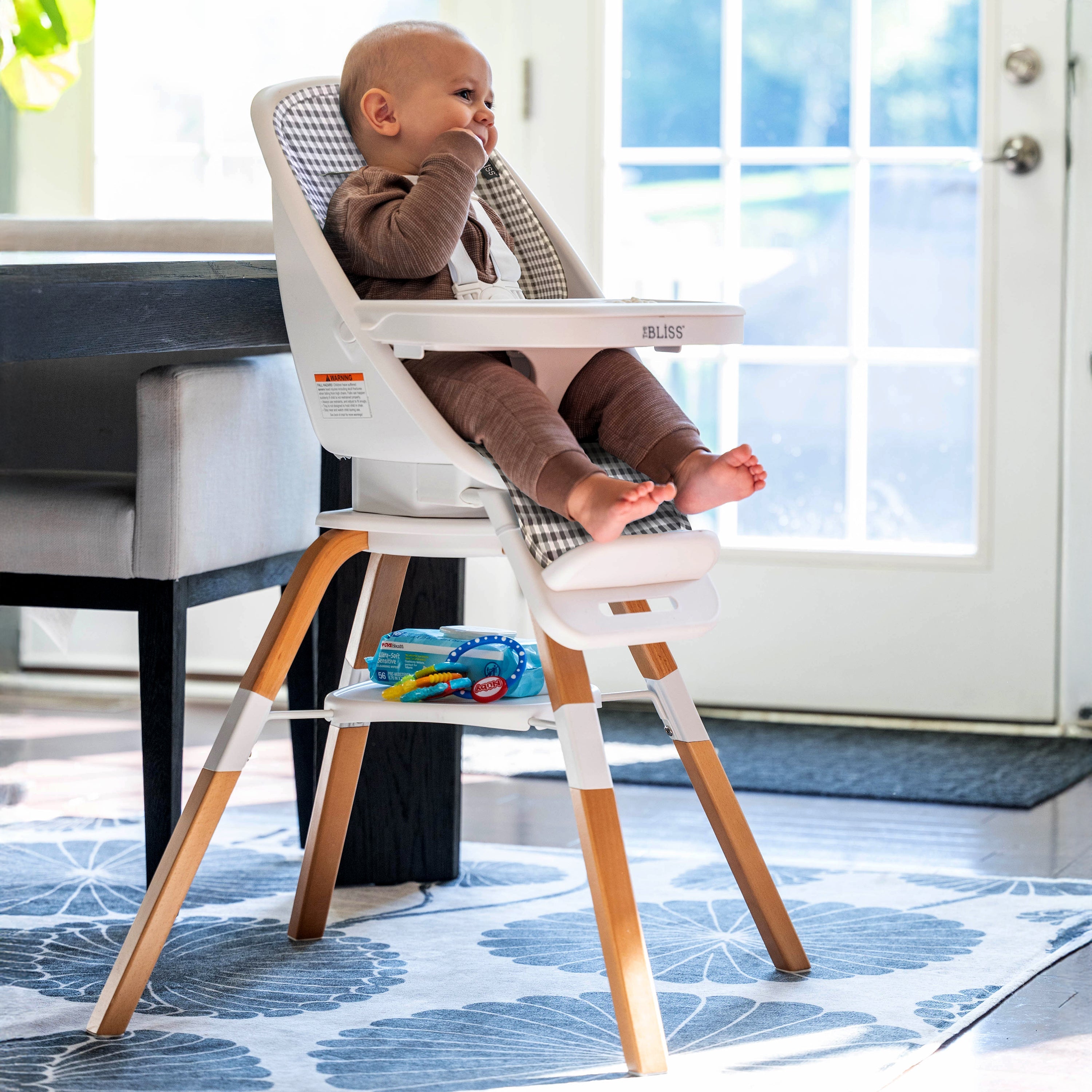 TruBliss® 2-in-1 Turn-A-Tot Highchair with 360° swivel