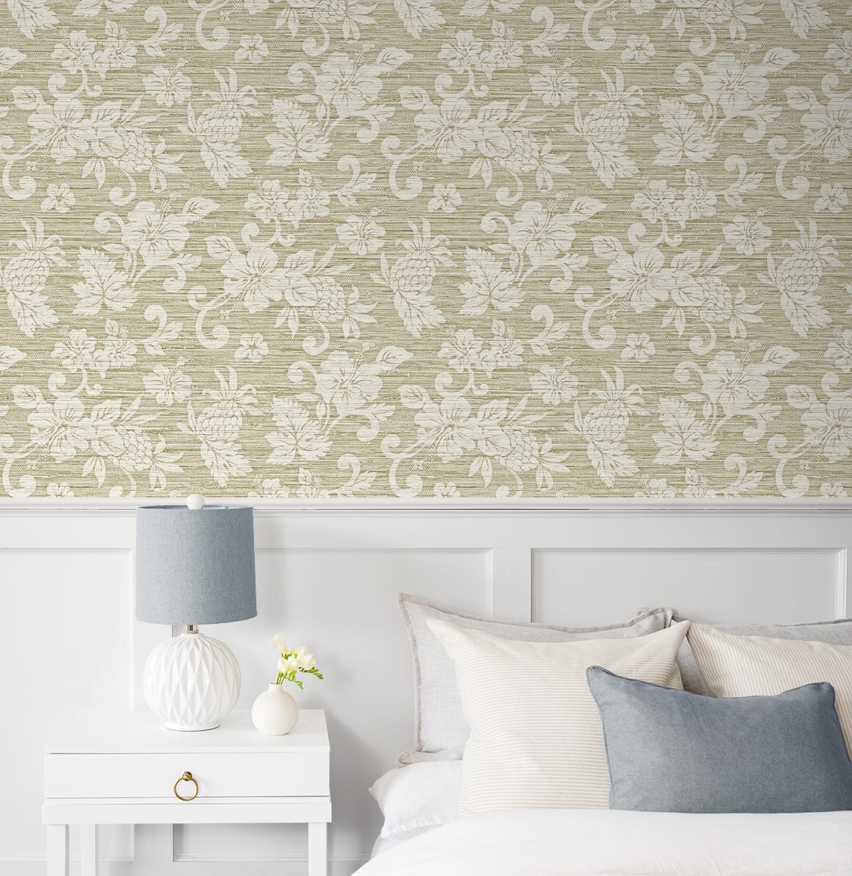 Summer House Juno Island Floral Unpasted Wallpaper