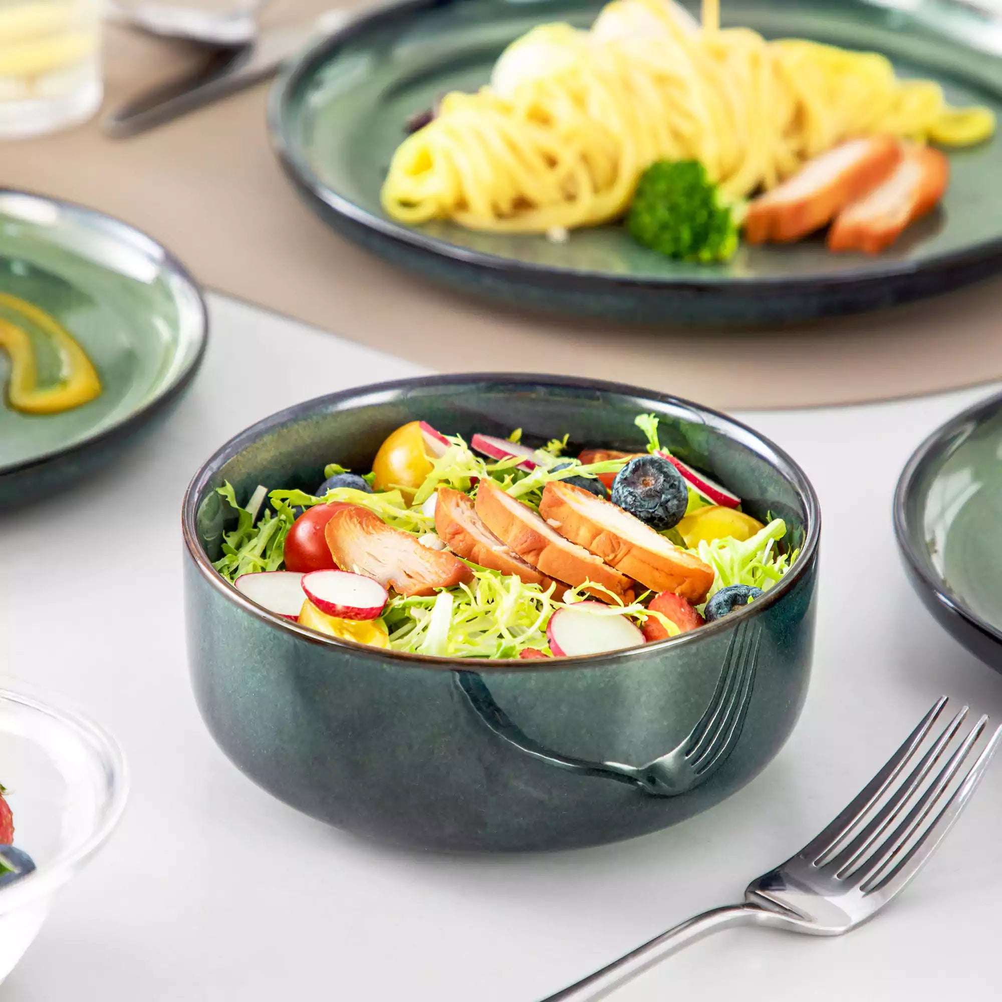 Starry Lipped-Edge 12 Piece Dinnerware Set