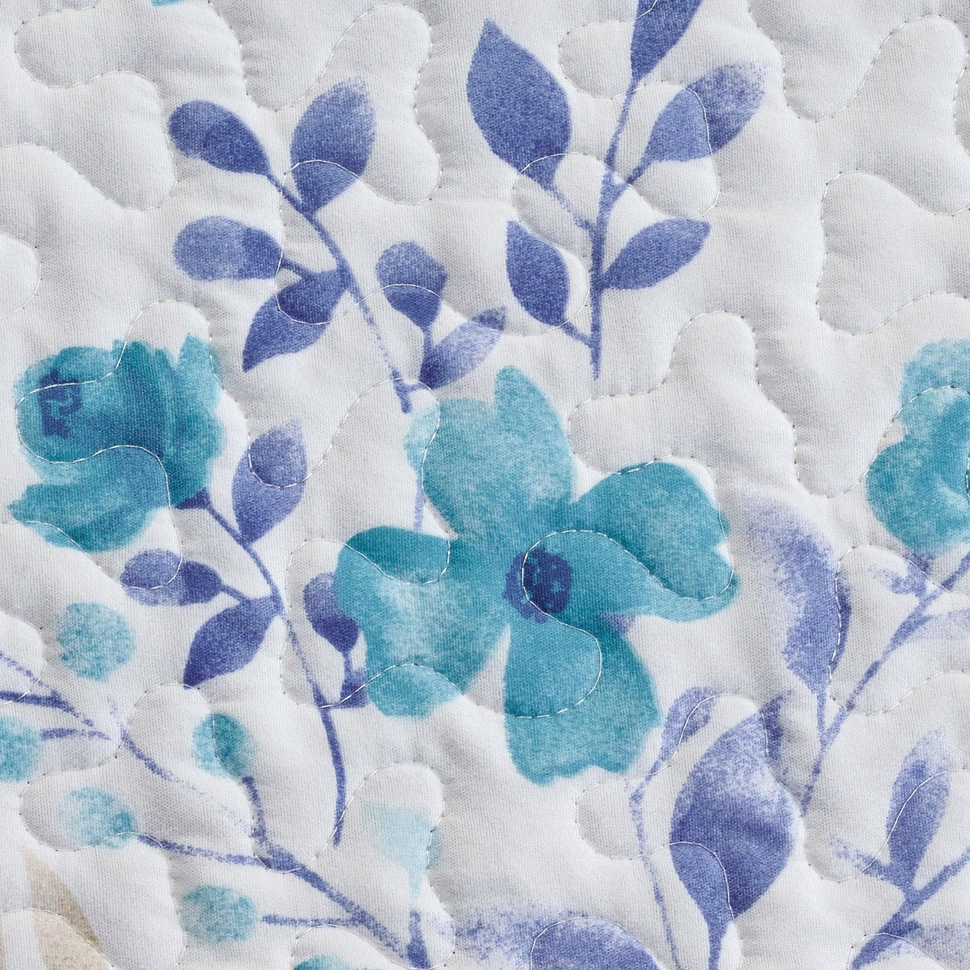 3-Piece Floral Quilt Set - April Morning