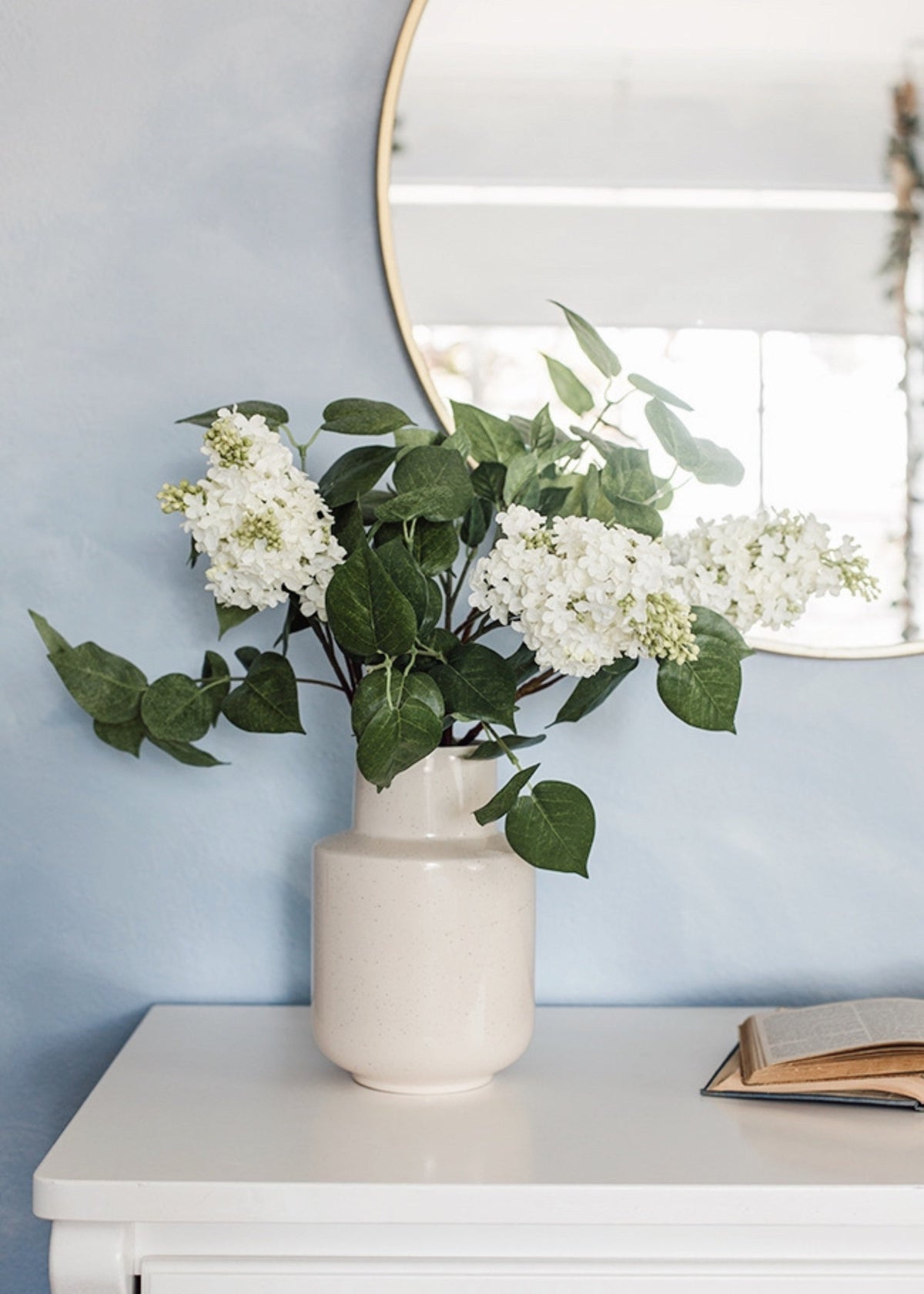 Premium Artificial Blooming Lilac Branch in White - 26"