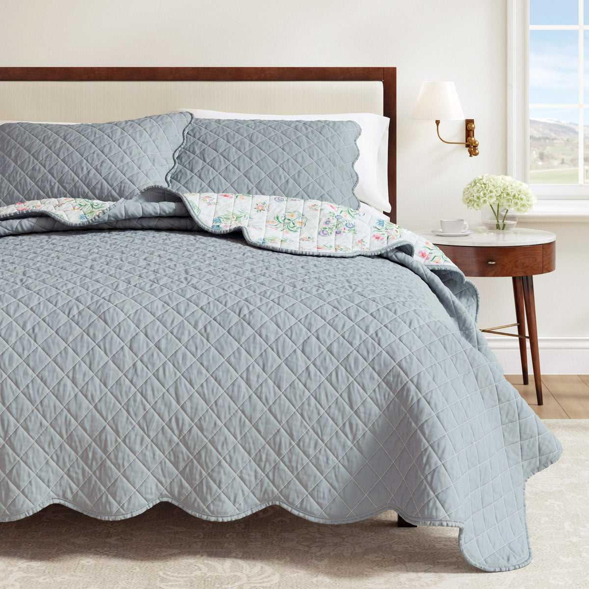 Floral Print & Scalloped Edge Cotton Quilt Set - Katrin Collection